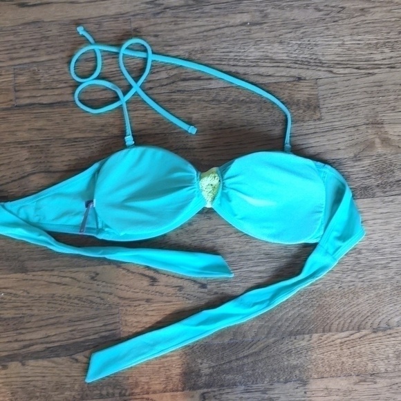 AERIE Bikini Top Bohemian Bandeau Crochet Medium - Picture 2 of 4